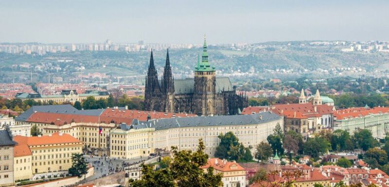 Prague Castle Walking Tour - Architectural Styles