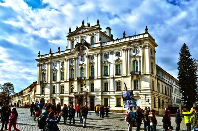 Prague Castle Walking Tour - Inclusions and Meeting Point