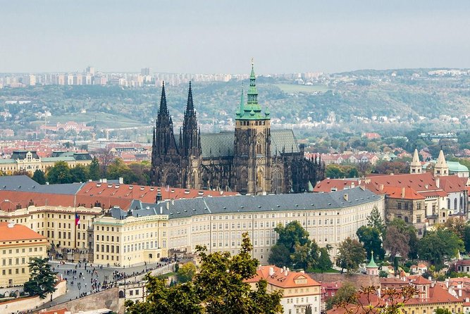 Prague Castle Walking Tour - Key Attractions