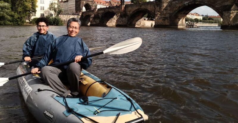 Prague: City Center Canoe Tour - Duration and Pricing