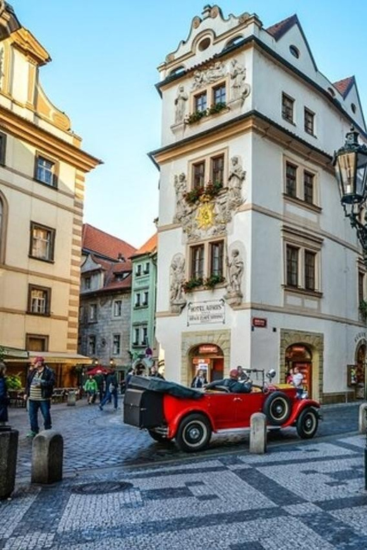 Prague: City Highlights Walking Tour - Itinerary Highlights
