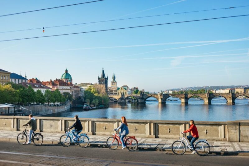 Prague: Complete Bike Tour - Customer Reviews