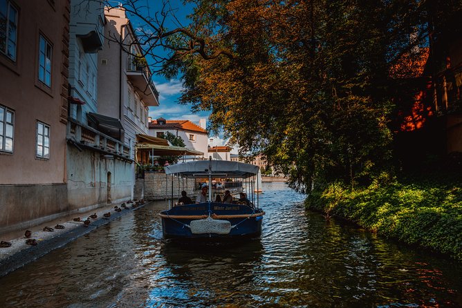 Prague Devils Channel Cruise on Vltava River With Commentary - Customer Reviews