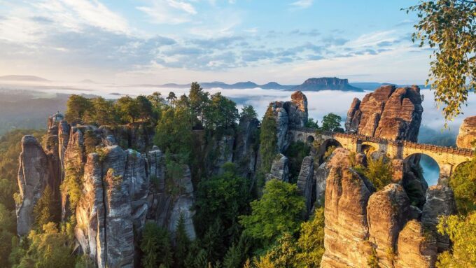 Prague-Dresden One-Way Sightseeing Journey - Königstein Castle