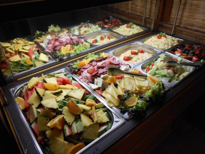 Prague: Evening River Cruise With Dinner and Welcome Drink - Frequently Asked Questions