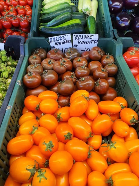 Prague: Famous Markets of Prague Tour - Market Highlights