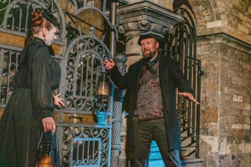 Prague: Ghosts and Legends Nighttime Guided Walking Tour - Tour Experience