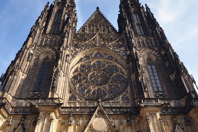 Prague Half Day City Tour Including Vltava River Cruise - Relaxing River Cruise