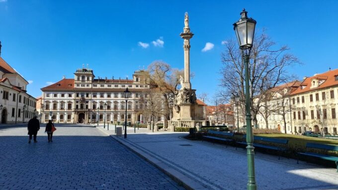 Prague Half Day Private Guided Tour by Car or Foot - Discovering Prague Castle