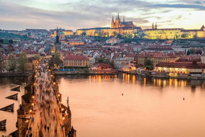 Prague in One Day: 7 Hours Tour - Pickup and Accessibility