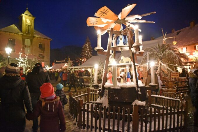 Prague - Königstein Christmas Market and Bastei Bridge Tour - Important Details to Know