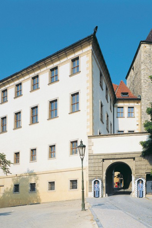 Prague: Lobkowicz Palace Ticket & Audio Guide - Visitor Information and Reviews