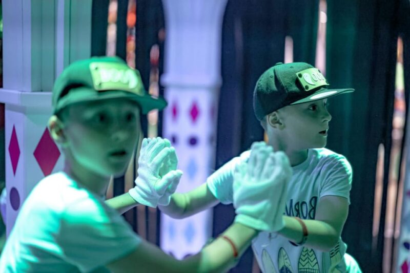 Prague: Mirror Maze Entry Family Ticket - Instructor Languages