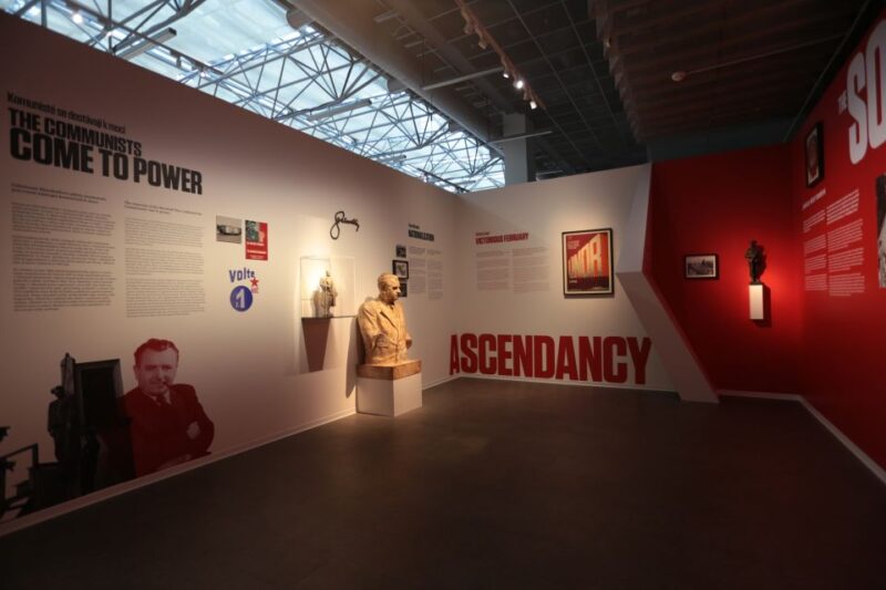 Prague: Museum of Communism Entrance Ticket - Location and Accessibility