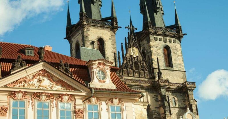 Prague: Old Town and Jewish Quarter Guided Tour in German - Participant Guidelines