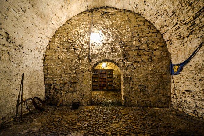 Prague Old Town, Medieval Underground and Dungeon Historical Tour - Tour Duration and Inclusions