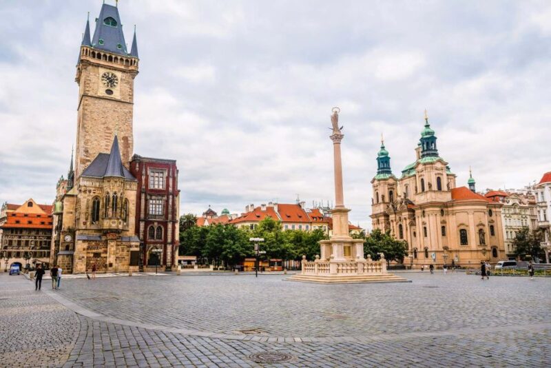 Prague: Old Town Square and Astronomical Clock Audio Guide - Highlights of the Experience