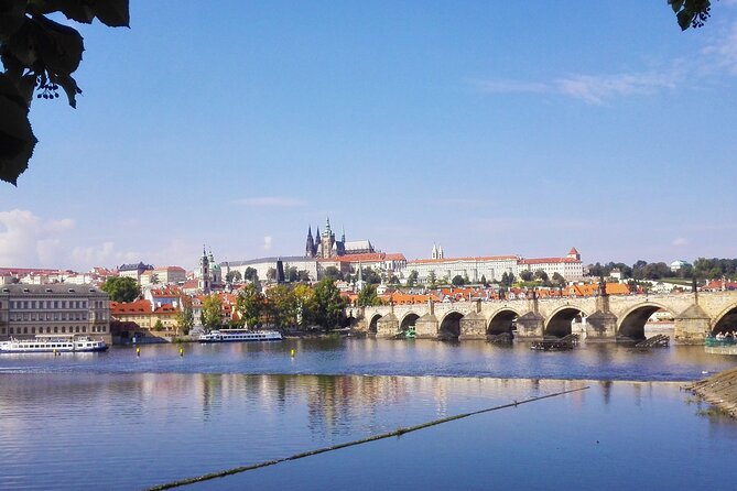 Prague Old Town Tour With a Classical Concert - Customer Review Highlights