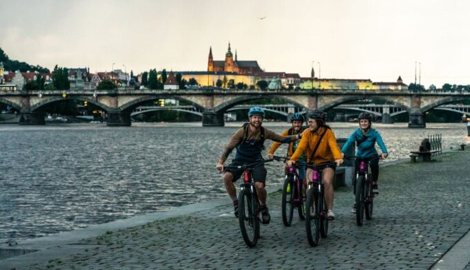 Prague on E-Bike:Explore Greater Downtown Parks & Epic Views - Frequently Asked Questions