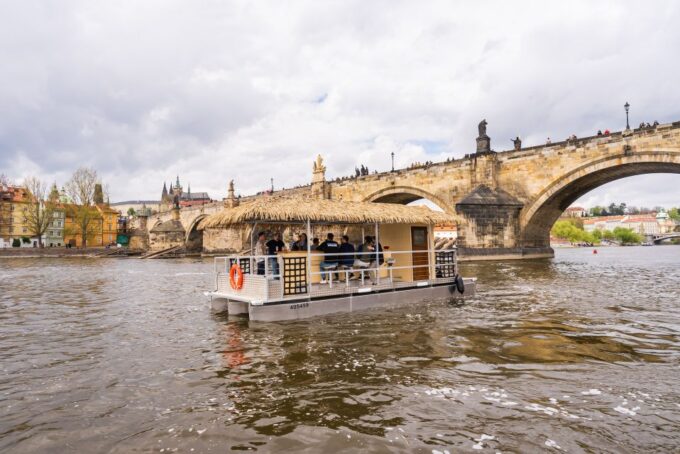 Prague: Party Tiki Boat Sightseeing Cruise With Drinks - Beverage Options