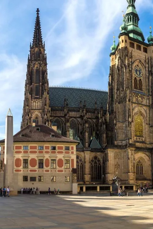 Prague: Prague Castle Guided Tour - Inclusions