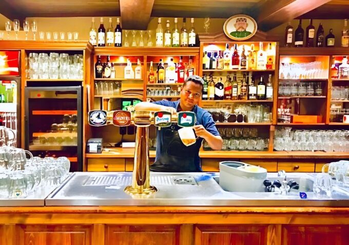 Prague: Private Beer Tour Through the Monasteries in Prague - Sightseeing and Snacks