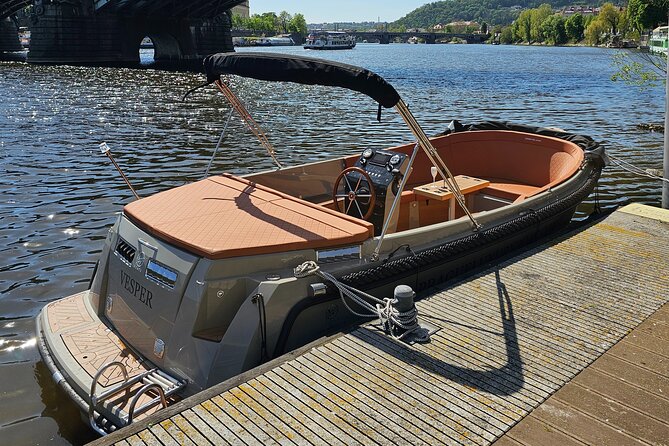 Prague Private Boat Tour - 2 Hours - Personalized Tour Options