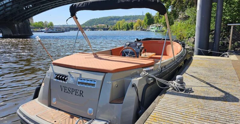 Prague Private Boat Tour - Inclusions