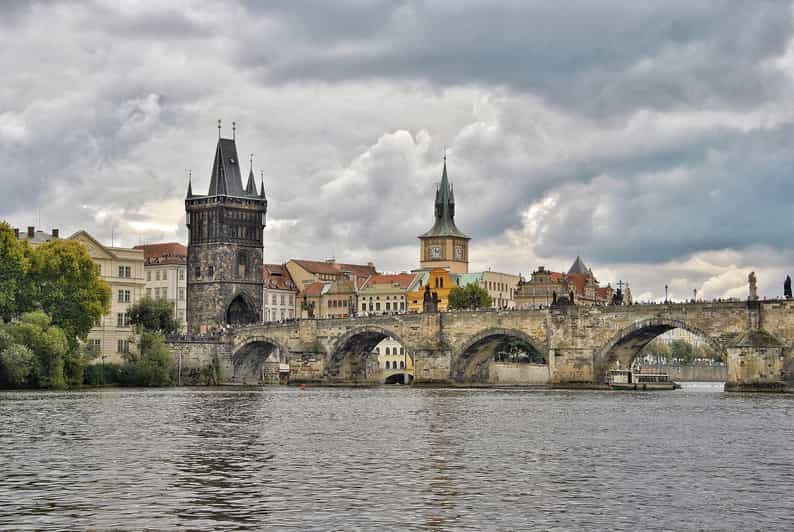 Prague - Private Historic Walking Tour - Key Points