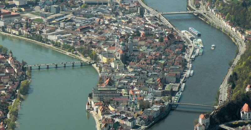Prague: Private One-Way Transfer to Passau - Pricing and Cancellation