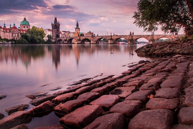 Prague Private Photo Tour for Photography Enthusiasts - Personalized Attention Guaranteed