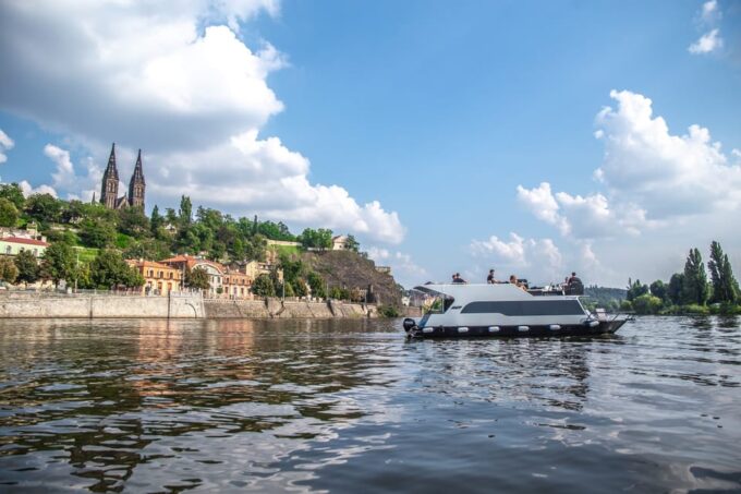 Prague: Private River Cruise With Unlimited Beer or Prosecco - Frequently Asked Questions