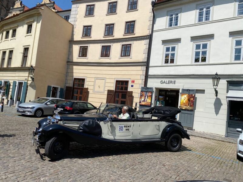 Prague: Private Tour by Vintage Car - 2hrs for 6 People - Key Points