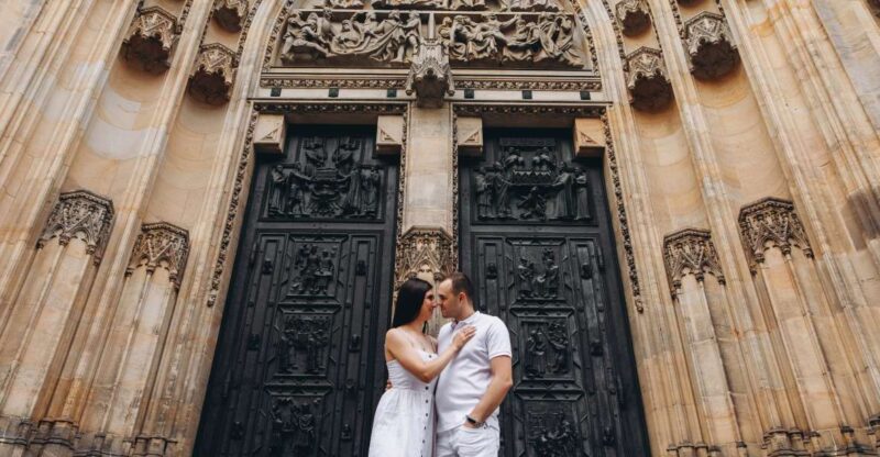 Prague: Professional Photoshoot at Prague Castle - Key Points