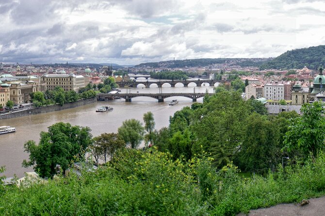 Prague Running Tour: City Highlights And Hidden Places - Customize Your Experience