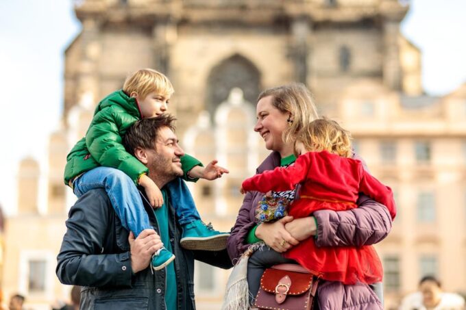 Prague Sunrise Photoshoot + Walking Tour - Explore Iconic Landmarks