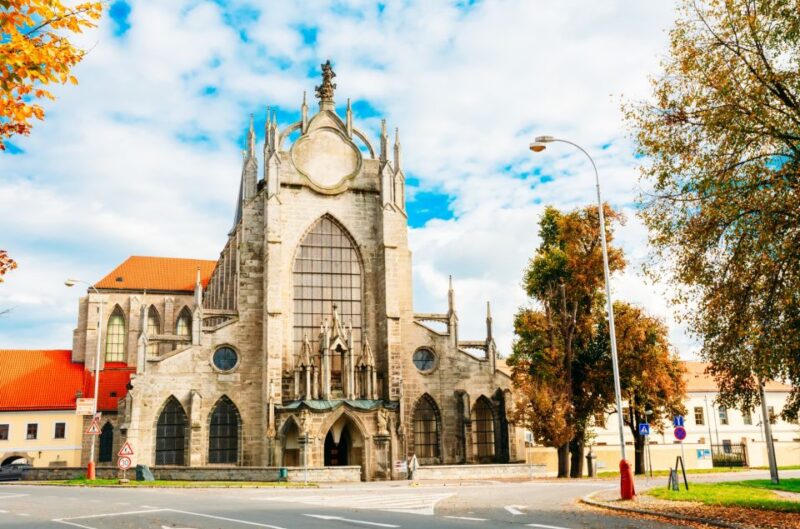 Prague to Kutna Hora Private Trip by Car - Tour Experience and Guide