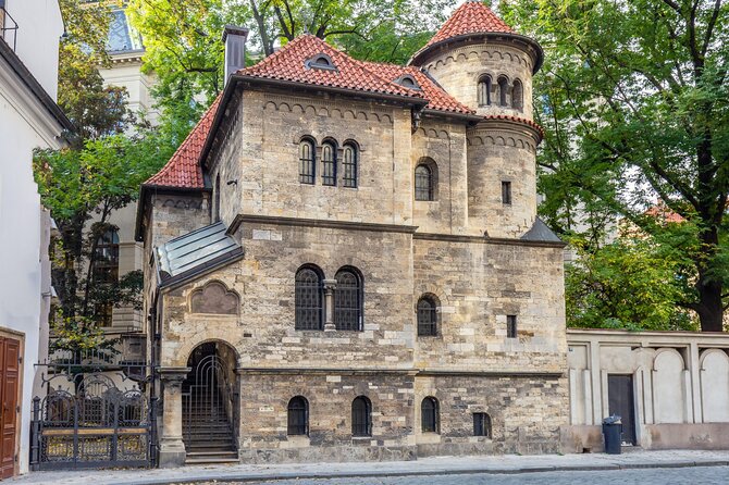 Prague Tour of Pinkas, Klausen, Maze and Spanish Synagogues - Inside the Maze Synagogue
