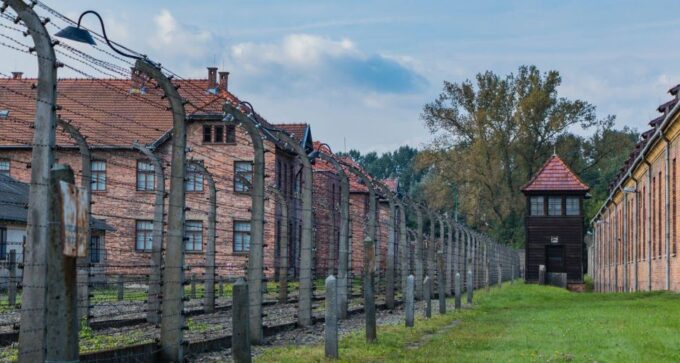 Prague: Tour to Auschwitz Birkenau - Booking and Cancellation