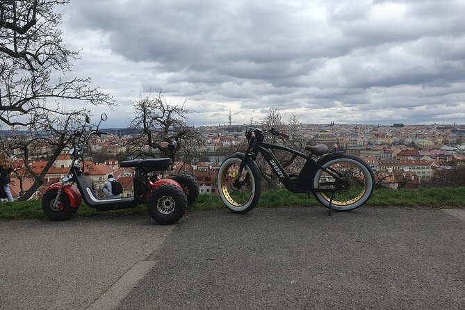 Prague Trike & E-Bike Combo Tour - Exploring Prague by Trike and E-Bike