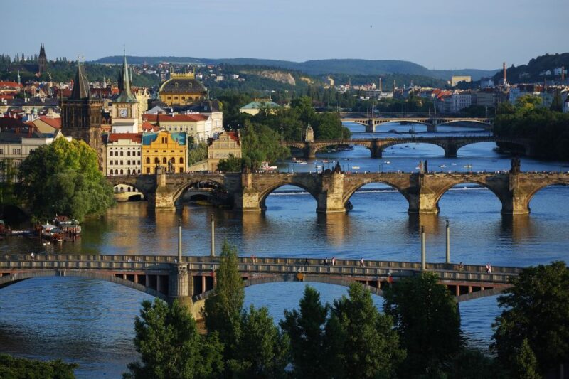 Prague: Vltava River Cruise With Dinner - Experience Details