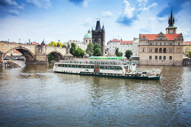 Prague Vltava River Lunch Cruise - Cruise Logistics