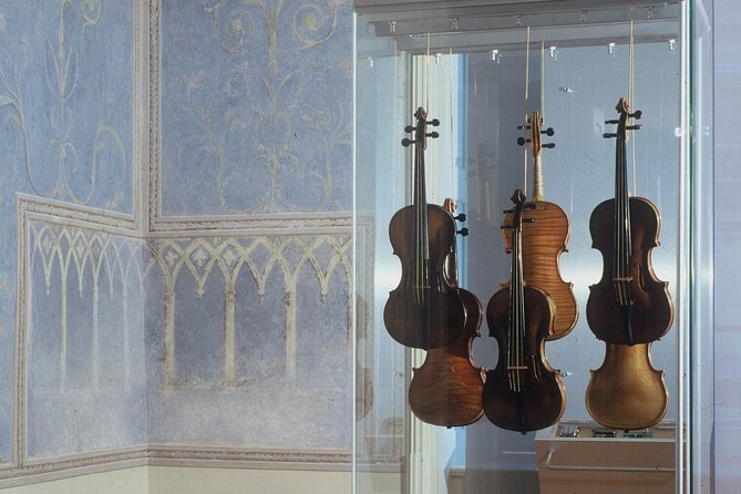 Prague Walking Tour Following in Mozarts Footsteps - Insights From Tour Participants