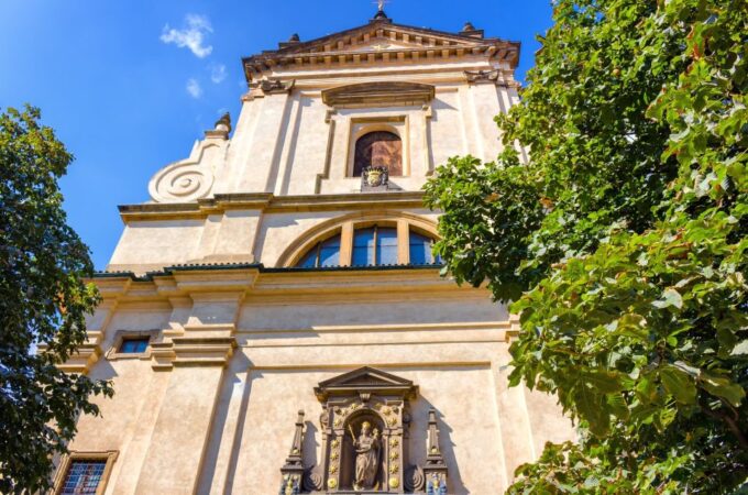 Prague's Top-ranked Churches Private Walking Tour - Museum Hours