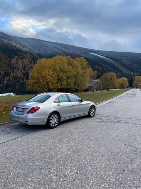 Praha: Private Transfers From Vaclav Havel Airport Prague - Transfer Vehicle and Amenities