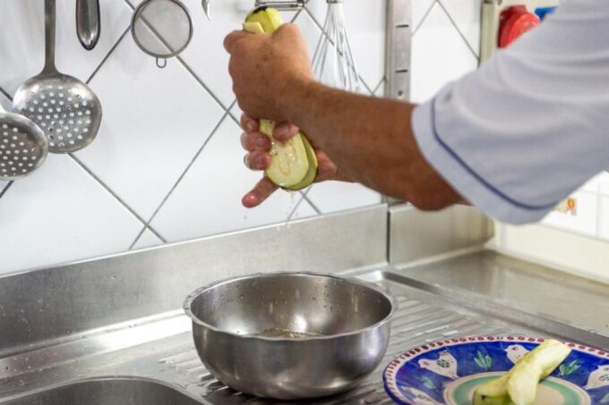 Praiano: Cooking Class With Dinner Overlooking the Sea - Inclusions and Amenities