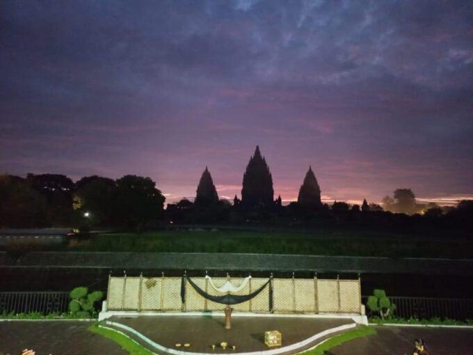 Prambanan Sunrise Tour - Additional Information