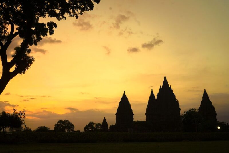 Prambanan Sunset (and Ramayana Ballet Option) Tour - Ramayana Ballet Performance