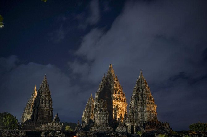 Prambanan Temple (Sunset) – Ramayana / Roro Jonggrang Ballet - Javanese Dance and Culture