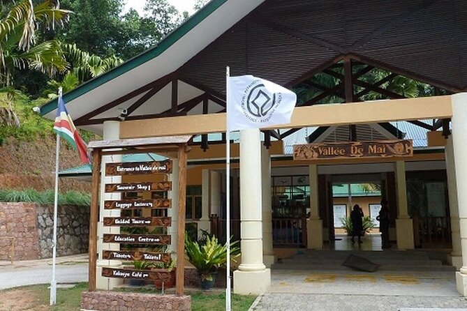 Praslin-La Digue Day Trip From Mahe Island Seychelles - Transportation and Accessibility